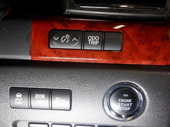 ヴェルファイア2.4 Z プラチナセレクションII 4WD　ナビ・TV・Bカメラ・両側パワスラ・ETC・本州仕入・B/T・フリップダウンモニター・パワーバックドア・HID・フォグランプ・スマートキー 2400