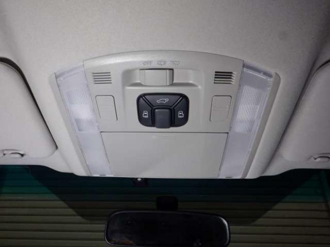 ヴェルファイア2.4 Z プラチナセレクションII 4WD　ナビ・TV・Bカメラ・両側パワスラ・ETC・本州仕入・B/T・フリップダウンモニター・パワーバックドア・HID・フォグランプ・スマートキー 2400