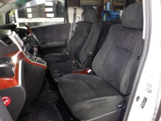 ヴェルファイア2.4 Z プラチナセレクションII 4WD　ナビ・TV・Bカメラ・両側パワスラ・ETC・本州仕入・B/T・フリップダウンモニター・パワーバックドア・HID・フォグランプ・スマートキー 2400