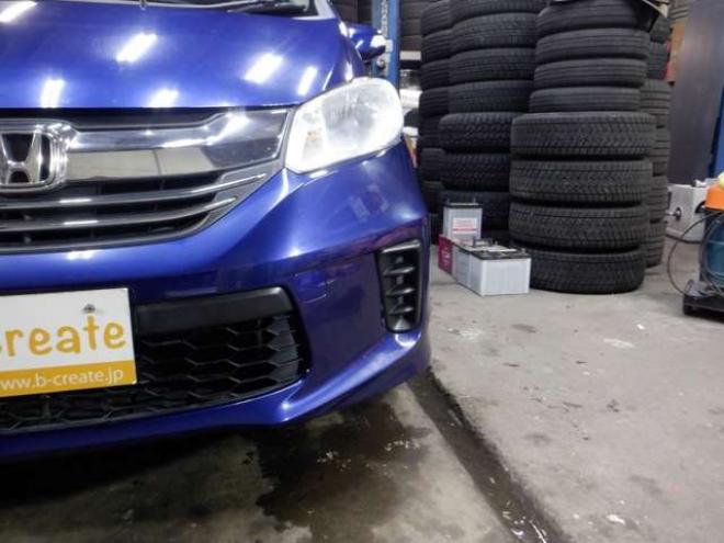 フリード1.5 G ジャストセレクション 4WD　Bluetoothオーディオ・ETC・両側パワスラ・ワイパーデアイサー・HID・スマートキー・ドアバイザー・ナビ・B/T・TV・バックカメラ 1500