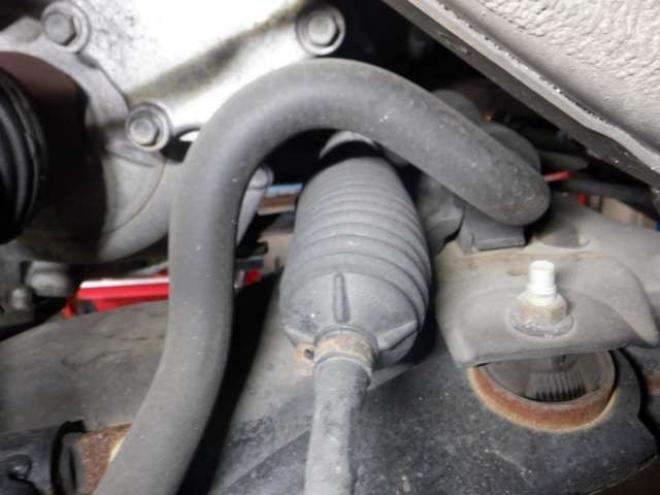 セレナ2.0 ハイウェイスター 4WD　本州仕入・ナビ・TV・Bカメラ・パワスラ・車検新規2年・リア修復済・後期型・エマブレ・リアモニター・ETC・クルコン・アイドリングストップ 2000