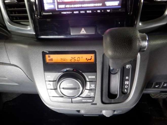 スペーシアカスタム XS 4WD　SDナビ・DTV・USB接続・4WD・パワースライドドア・シートヒーター・HID・フォグランプ・スマートキー・プッシュスタート 660