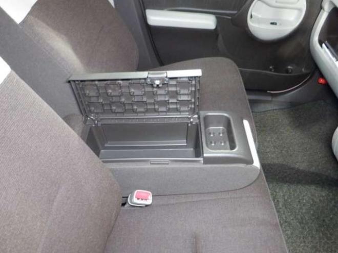 パッソ1.0 プラスハナ Gパッケージ 4WD　本州仕入　4WD　ナビ　フルセグTV　Bluetoothオーディオ　バックカメラ　ETC　フォグランプ　ライトレベライザー　ドアバイザー　スマートキー 1000