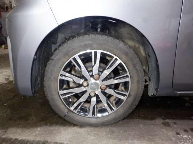 ウェイクX ファインセレクション SA 4WD　ナビ・TV・B/T・Bカメラ・ターボ・パワスラ・LEDヘッドライト・スマートキー・プッシュスタート・シートヒーター・アイドリングストップ・フォグランプ・スマアシ 660