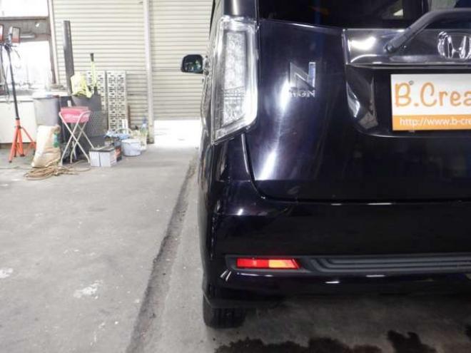 N-WGNカスタムG 4WD　ナビ　TV　B/T　アイドリングストップ　スマートキー　プッシュスタート　HID　ETC　DVD再生　ベンチシート　フォグランプ　ドアバイザー　純正AW　オートライト 660