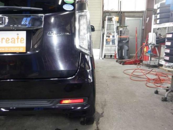 N-WGNカスタムG 4WD　ナビ　TV　B/T　アイドリングストップ　スマートキー　プッシュスタート　HID　ETC　DVD再生　ベンチシート　フォグランプ　ドアバイザー　純正AW　オートライト 660