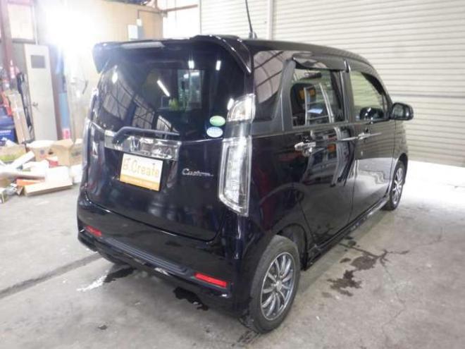 N-WGNカスタムG 4WD　ナビ　TV　B/T　アイドリングストップ　スマートキー　プッシュスタート　HID　ETC　DVD再生　ベンチシート　フォグランプ　ドアバイザー　純正AW　オートライト 660