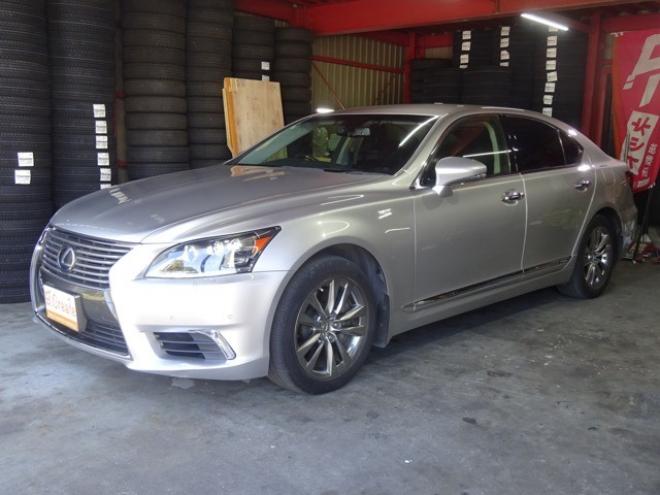 レクサスLSハイブリッド 600h バージョンC Iパッケージ 4WD　本州仕入　4WD　ナビ　TV　B/T　USB バックカメラ　ETC　クルコン　パワーシート　エアシート　シートヒーター&クーラー　黒革シート　パワーバックドア　全ドアイージークローザー　LEDヘッドライト　フォグ 5000