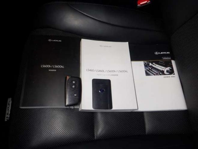 レクサスLSハイブリッド 600h バージョンC Iパッケージ 4WD　本州仕入　4WD　ナビ　TV　B/T　USB バックカメラ　ETC　クルコン　パワーシート　エアシート　シートヒーター&クーラー　黒革シート　パワーバックドア　全ドアイージークローザー　LEDヘッドライト　フォグ 5000