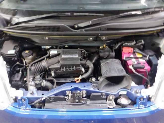 N-BOXG ターボLパッケージ 2トーンカラースタイル 4WD　ナビ・TV・Bカメラ・両側パワスラ・ETC 660