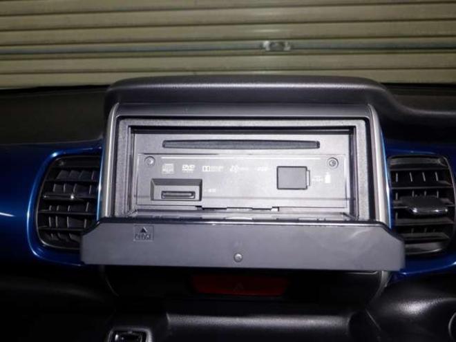 N-BOXG ターボLパッケージ 2トーンカラースタイル 4WD　ナビ・TV・Bカメラ・両側パワスラ・ETC 660