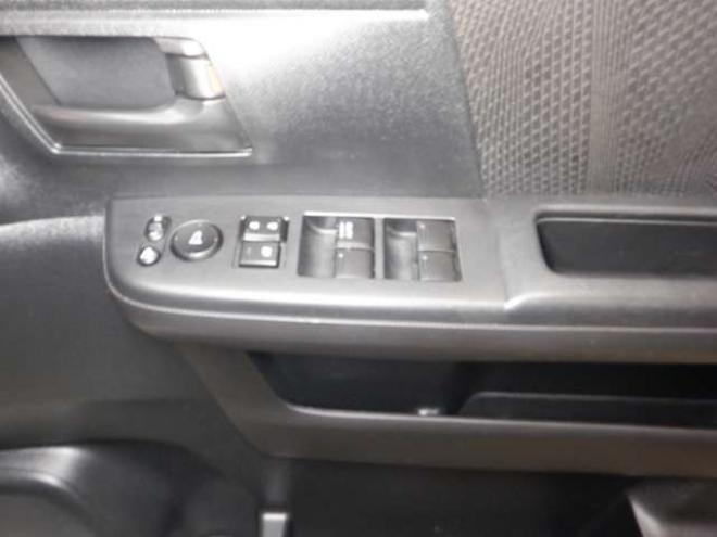 ステップワゴン2.0 スパーダ Z 4WD　ナビ・TV・Bカメラ・両側電動・スマートキー・HID・ETC・リアヒーター・パドルシフト・VSA・フルフラットシート・フォグランプ・純正AW・ステアリングスイッチ 2000