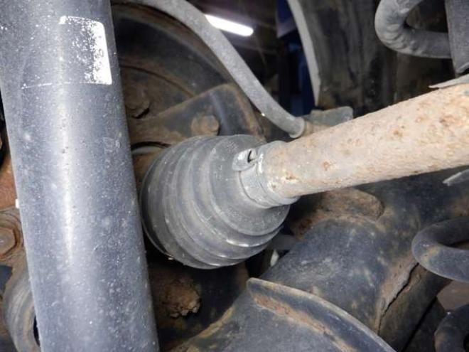 ステップワゴン2.0 スパーダ Z 4WD　ナビ・TV・Bカメラ・両側電動・スマートキー・HID・ETC・リアヒーター・パドルシフト・VSA・フルフラットシート・フォグランプ・純正AW・ステアリングスイッチ 2000