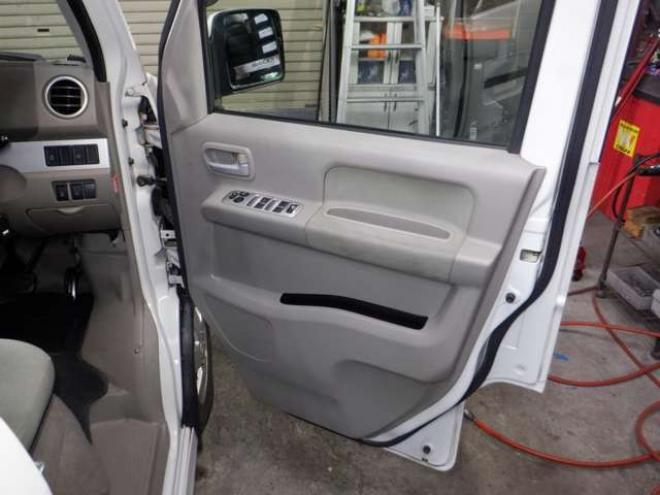 エブリィワゴン PZターボ ディスチャージヘッドランプ装着車 4WD　本州仕入・ナビ・TV・Bカメラ・パワスラ・シートヒーター・キーレス・HID・ETC・社外エンスタ・フォグランプ・オートエアコン・リアヒーター・電動格納・ドアバイザーDVD再生 660