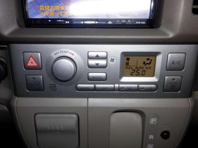 エブリィワゴン PZターボ ディスチャージヘッドランプ装着車 4WD　本州仕入・ナビ・TV・Bカメラ・パワスラ・シートヒーター・キーレス・HID・ETC・社外エンスタ・フォグランプ・オートエアコン・リアヒーター・電動格納・ドアバイザーDVD再生 660