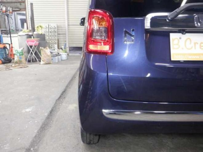 N-ONEプレミアム ツアラー 4WD　本州仕入・ナビ・TV・Bカメラ・スマートキー・プッシュスタート・HID・ターボ・フォグランプ・オートライト・オートエアコン・ベンチシート 660