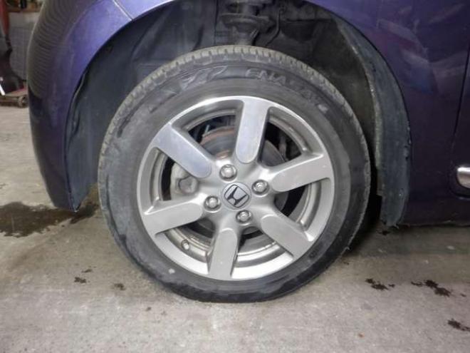 N-ONEプレミアム ツアラー 4WD　本州仕入・ナビ・TV・Bカメラ・スマートキー・プッシュスタート・HID・ターボ・フォグランプ・オートライト・オートエアコン・ベンチシート 660