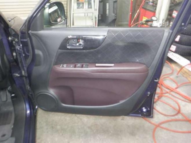 N-ONEプレミアム ツアラー 4WD　本州仕入・ナビ・TV・Bカメラ・スマートキー・プッシュスタート・HID・ターボ・フォグランプ・オートライト・オートエアコン・ベンチシート 660