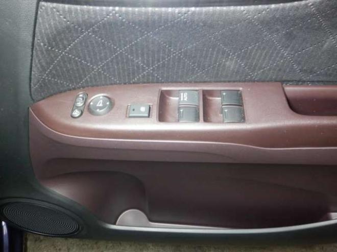 N-ONEプレミアム ツアラー 4WD　本州仕入・ナビ・TV・Bカメラ・スマートキー・プッシュスタート・HID・ターボ・フォグランプ・オートライト・オートエアコン・ベンチシート 660