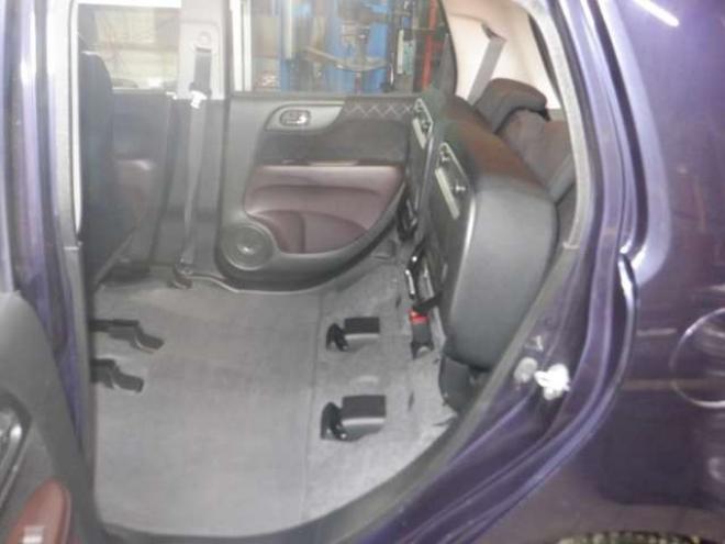 N-ONEプレミアム ツアラー 4WD　本州仕入・ナビ・TV・Bカメラ・スマートキー・プッシュスタート・HID・ターボ・フォグランプ・オートライト・オートエアコン・ベンチシート 660