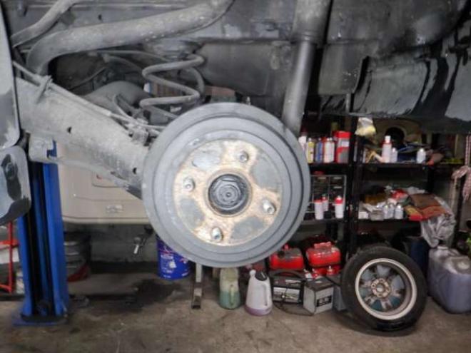 N-ONEプレミアム ツアラー 4WD　本州仕入・ナビ・TV・Bカメラ・スマートキー・プッシュスタート・HID・ターボ・フォグランプ・オートライト・オートエアコン・ベンチシート 660