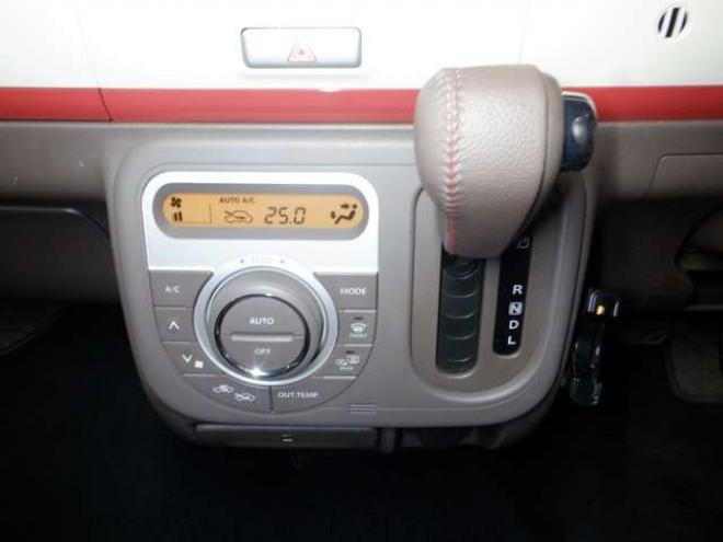 ラパンショコラ X 4WD　ナビ・TV・DVD再生・バックカメラ・スマートキー・プッシュスタート・HID・シートヒーター・アイドリングストップ・ETC・社外エンスタ・ベンチシート・ドアバイザー・オートライト 660