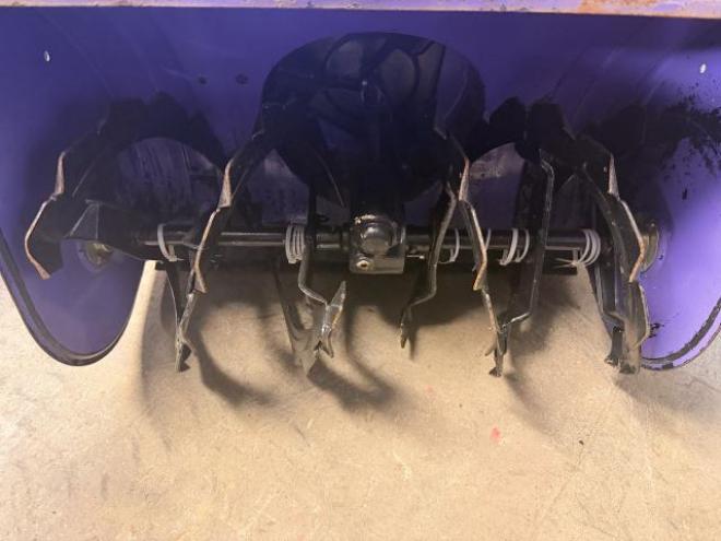 除雪機ジャンク除雪機9馬力
コマツ/OEMヤマハyt970e
