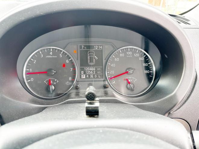 エクストレイル2.0 20X 4WD　ローンが不安な方＜優遇ローン＞1年保証　ユーザー買取車　寒冷地仕様 