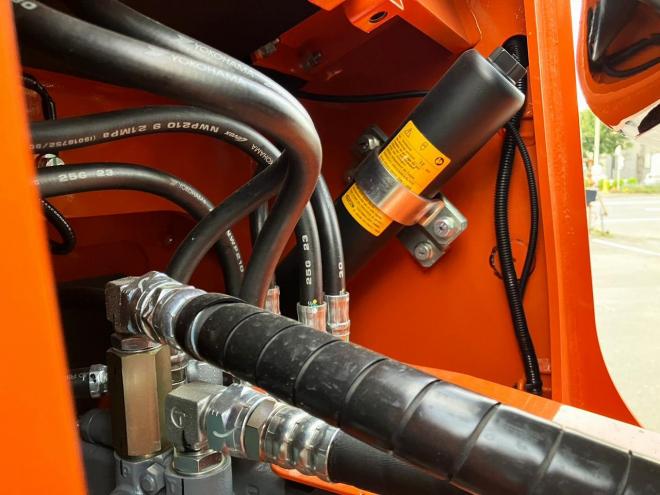 ホイールローダ未使用　日立　ZW80S-5B　マルチプラウ仕様　建機