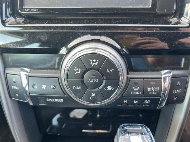 マークX2.5 250S Four 4WD　本州仕入　純正ナビ　軽減ブレーキ　社外ライト　スマートキー　シートヒーター　クルーズコントロール　バックカメラ　純正アルミ　MTモード付　フォグ　レーンキープアシスト　HID　盗難防止装置　パワーシート 2500 ５Dr