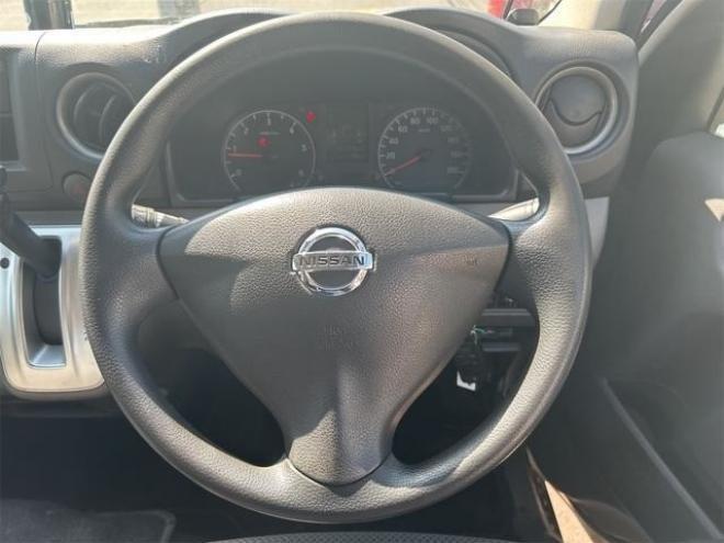 キャラバンNV350 2.5 DX ロングボディ ディーゼルターボ 4WD　 2500