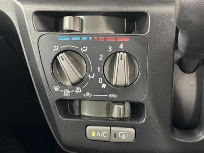 ミライース L SAIII 4WD　夏冬タイヤ　ナビ　TV　12ヶ月点検済　下廻り防錆塗装済 660