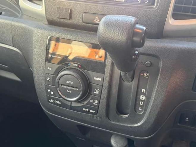 スペーシアX デュアルカメラブレーキサポート装着車 4WD　夏冬タイヤ　Bluetooth 660