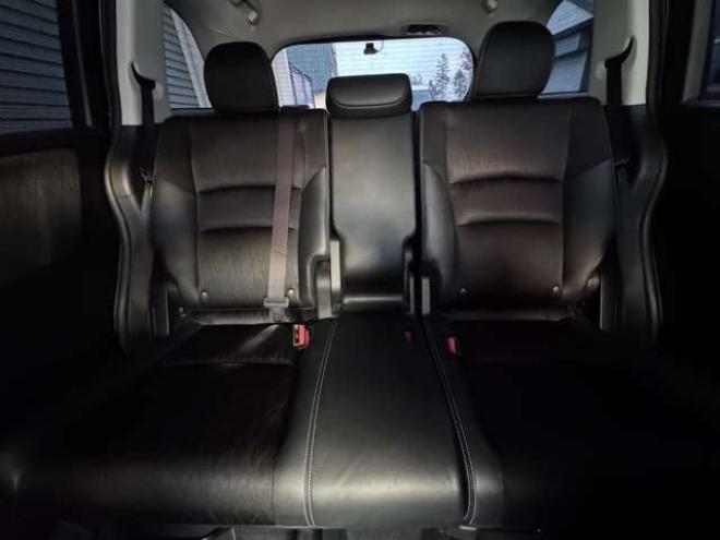 オデッセイ2.4 アブソルート EX 4WD　両側Pスライド　ナビ　TV　Bカメラ　Bluetooth　ハーフレザーシート 2400