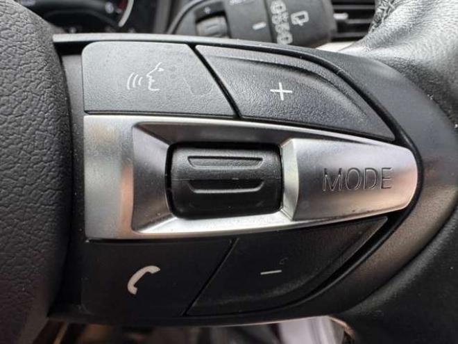 BMWX2 xドライブ18d MスポーツX ディーゼルターボ 4WD　本革　ナビ　Bカメラ 正規輸入車 2000