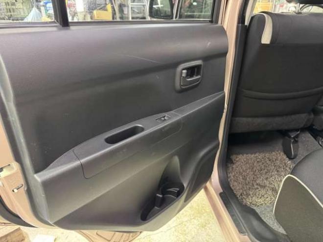 ピクシススペースX 4WD　12ヵ月点検済　下廻り防錆塗装済　エコアイドル　Bluetooth 660