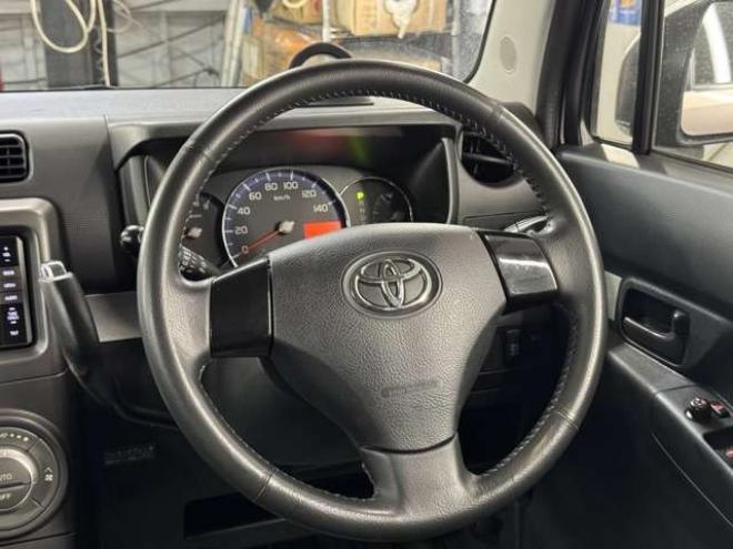 ピクシススペースX 4WD　12ヵ月点検済　下廻り防錆塗装済　エコアイドル　Bluetooth 660