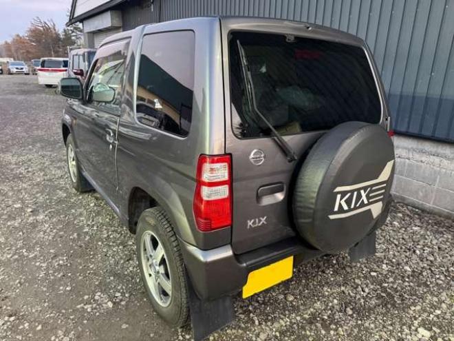 キックスRX 4WD　夏冬タイヤ 660