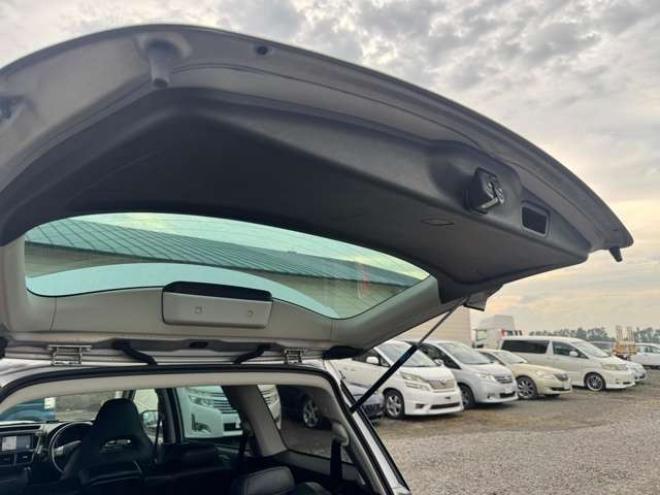 エクシーガ2.0 GT 4WD　パノラマルーフ　ナビ　TV　Bカメラ 2000