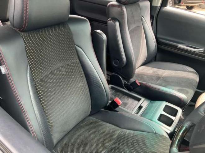 ヴェルファイア2.4 Z ゴールデンアイズII 4WD　 2400