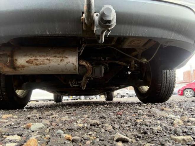 アウトランダーPHEV2.0 G ナビパッケージ 4WD　 2000