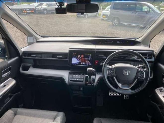 ステップワゴン1.5 スパーダ ホンダ センシング 4WD　 1500