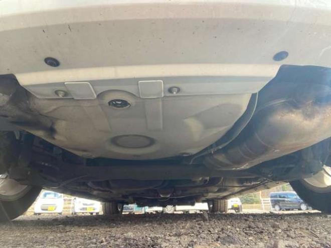 ニュービートルニュービートル　 正規輸入車 2WD 2000