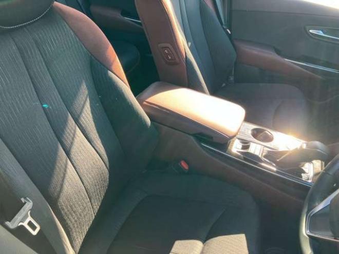 クラウンハイブリッド 2.5 S Four Cパッケージ 4WD　 2500