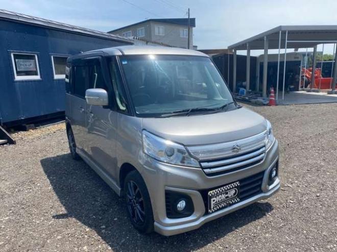 スペーシアカスタム GSターボ デュアルカメラブレーキサポート装着車 4WD　 660