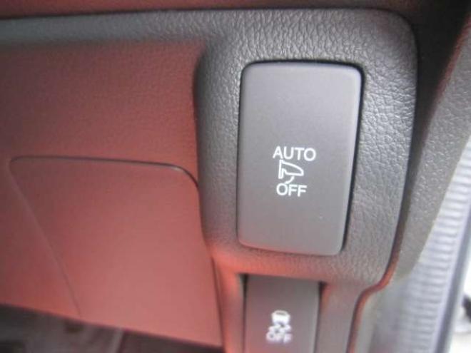 N-BOXカスタムG Lパッケージ 4WD　ワンオーナー パワースラドア ドラレコ エンスタ 夏冬タイヤ 1年間走行無制限保証付 660