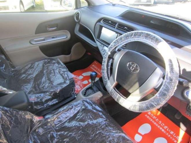 アクア1.5 G　1オーナー 純正エアロ ナビ&フルセグTV Biuetooth スマートキー エンスタ Pスタート シートヒーター ETC 純正16AW ドアバイザー 記録簿 スタッドレス+アルミセット積込み 1年間走行無制限保証付 2WD 1500