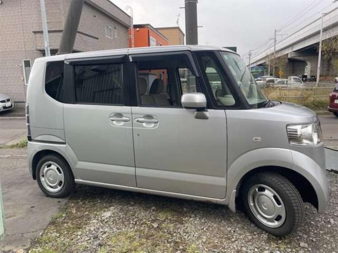 N-BOX+G 4WD　VSA 　スマートキー　両面スライド 660