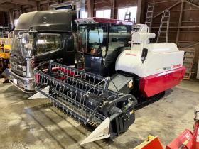 収穫機　ヤンマー　未使用　コンバイン　YH700M　ワイドヘッダー2.6m仕様　農機具　作業機