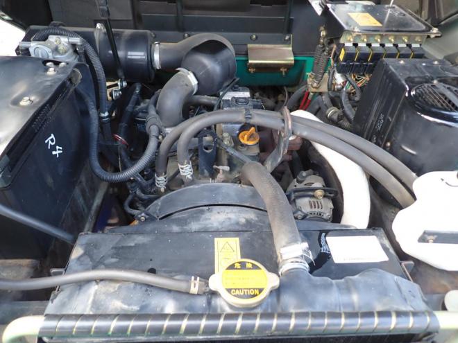 ホイールローダWA30-5E0　スノータイヤ　苫小牧ヤード 4WD